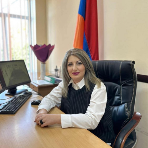 Լիանա Հարությունյան տնօրեն